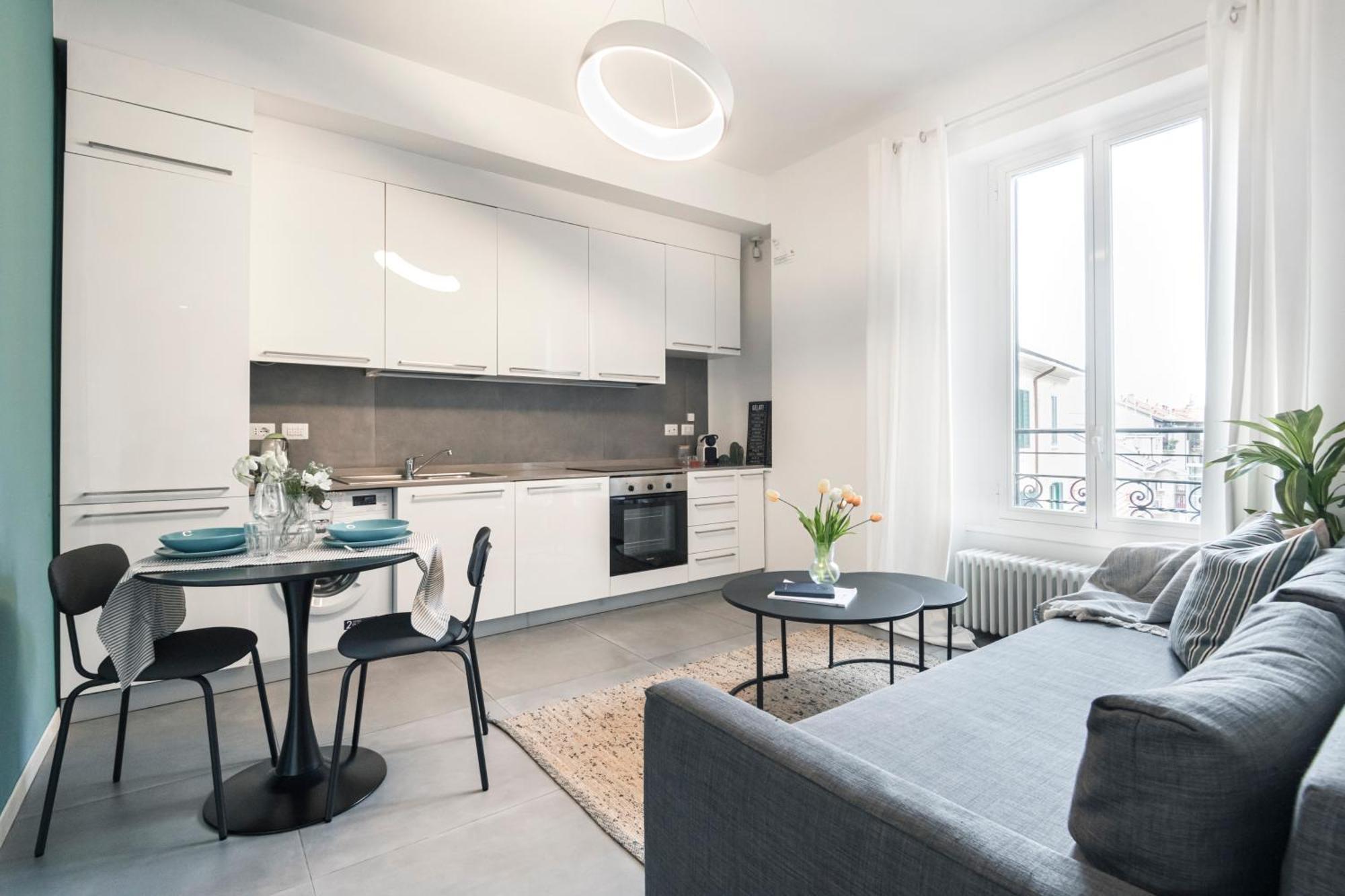 New Flat Fully Furnished In P.Ta Romana Milan Bagian luar foto