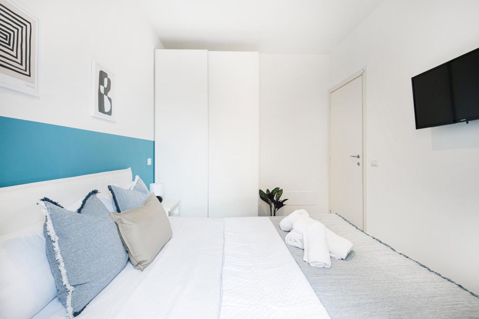 New Flat Fully Furnished In P.Ta Romana Milan Bagian luar foto